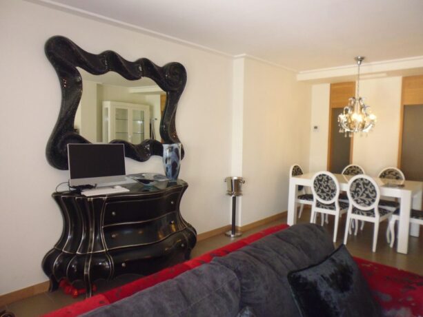 property image #3