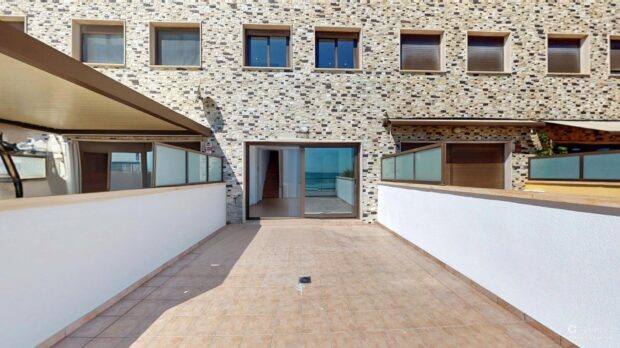 property image #2