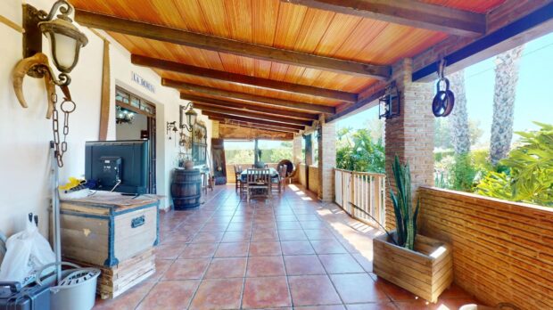property image #1