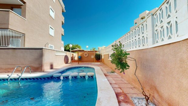 property image #1