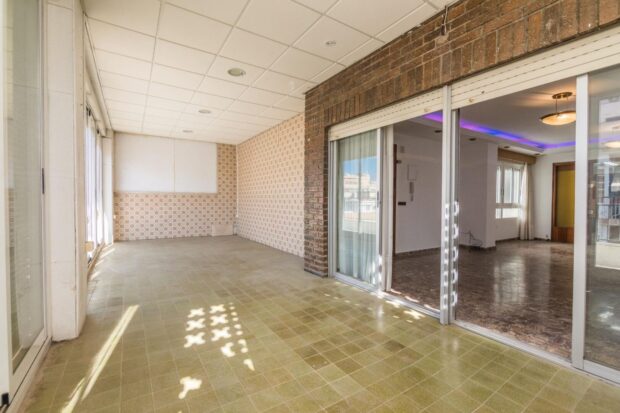 property image #3