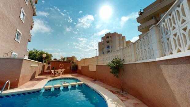 property image #2
