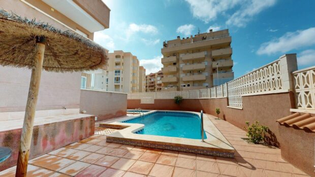 property image #4