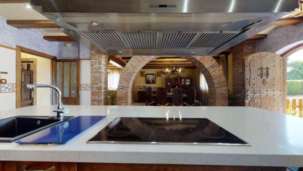 property image #0