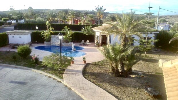 property image #2