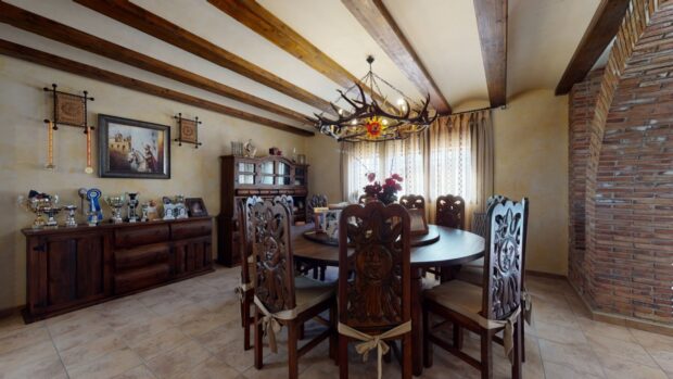 property image #3