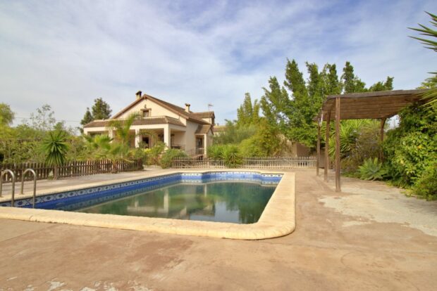 property image #0