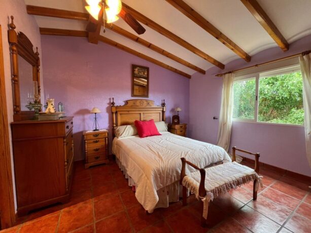 property image #1