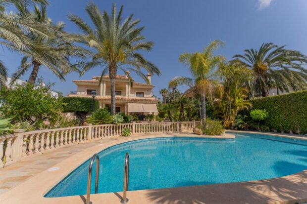 property image #1
